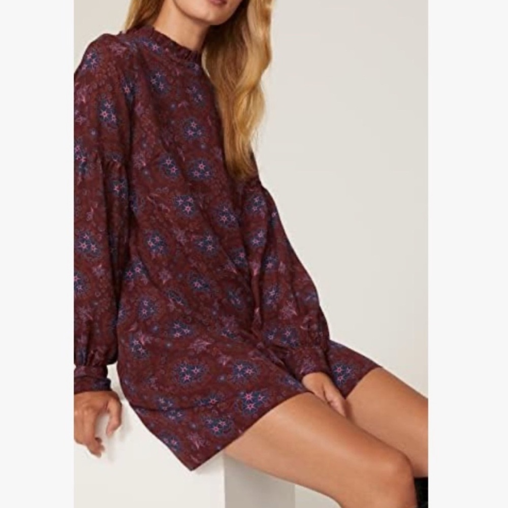 Derek Lam Collective Mock Neck Shift Dress Elegant Floral Dress in Burgundy